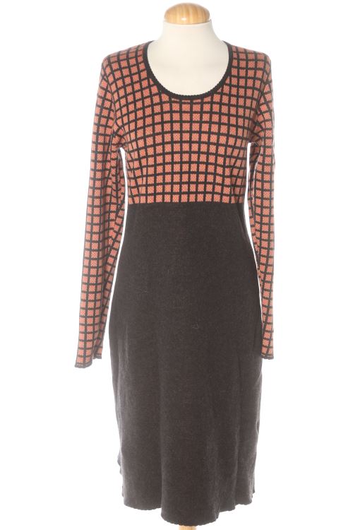 Einfaches Kleid