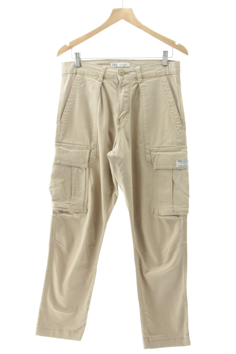 Pantalon Zara de la taille 40, de couleur beige