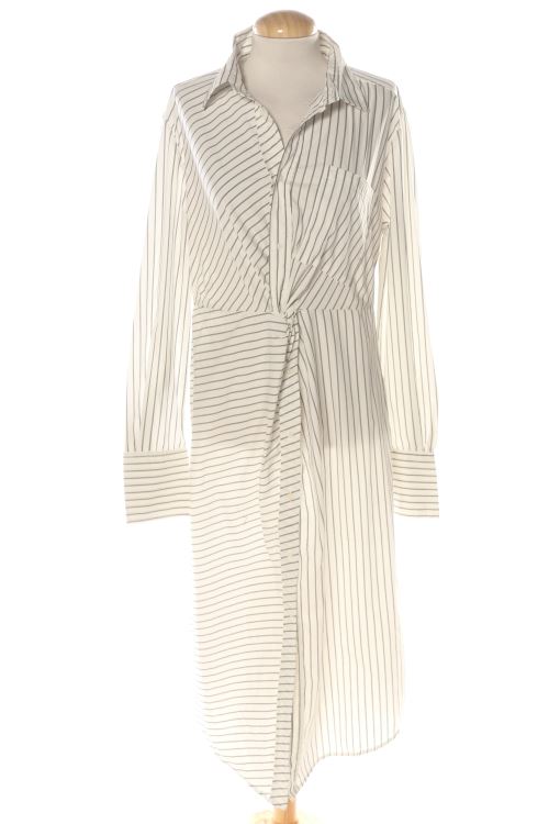 Einfaches Kleid