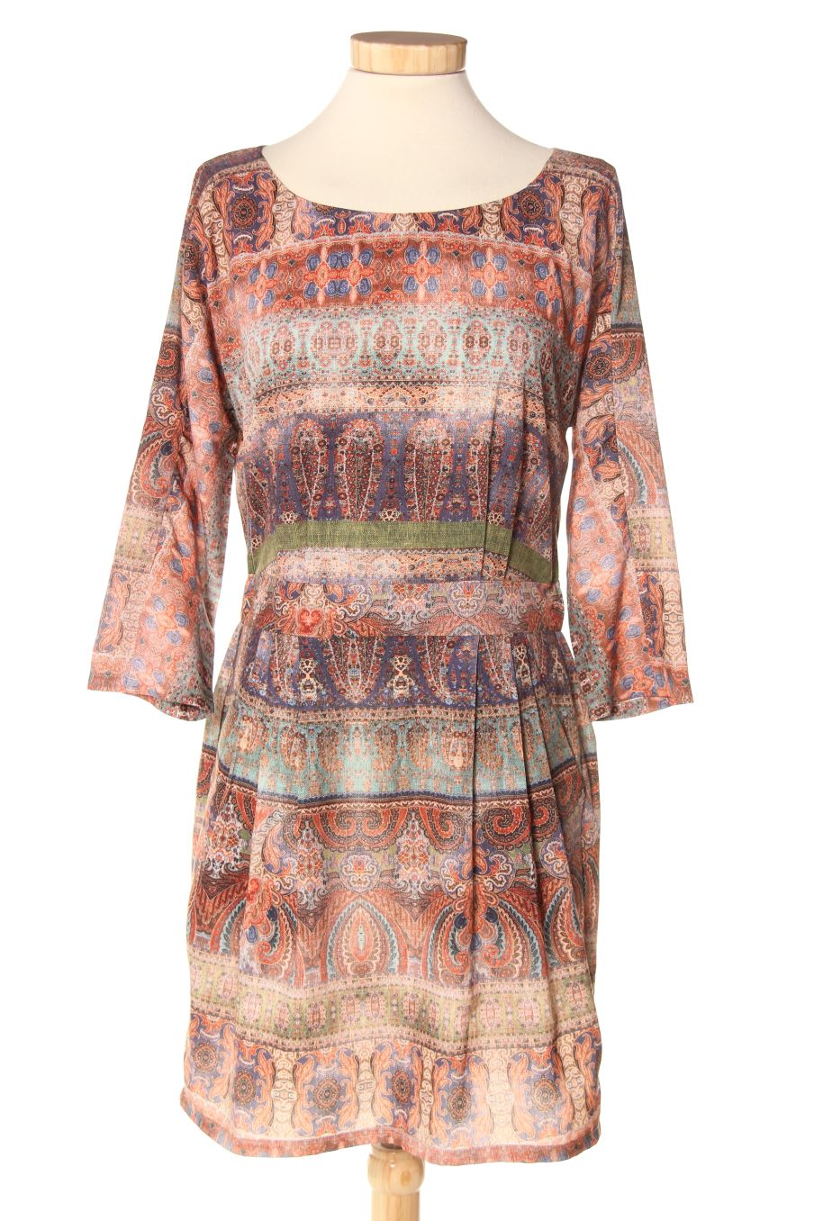 Robe casual Mng de la taille S, de couleur imprimés