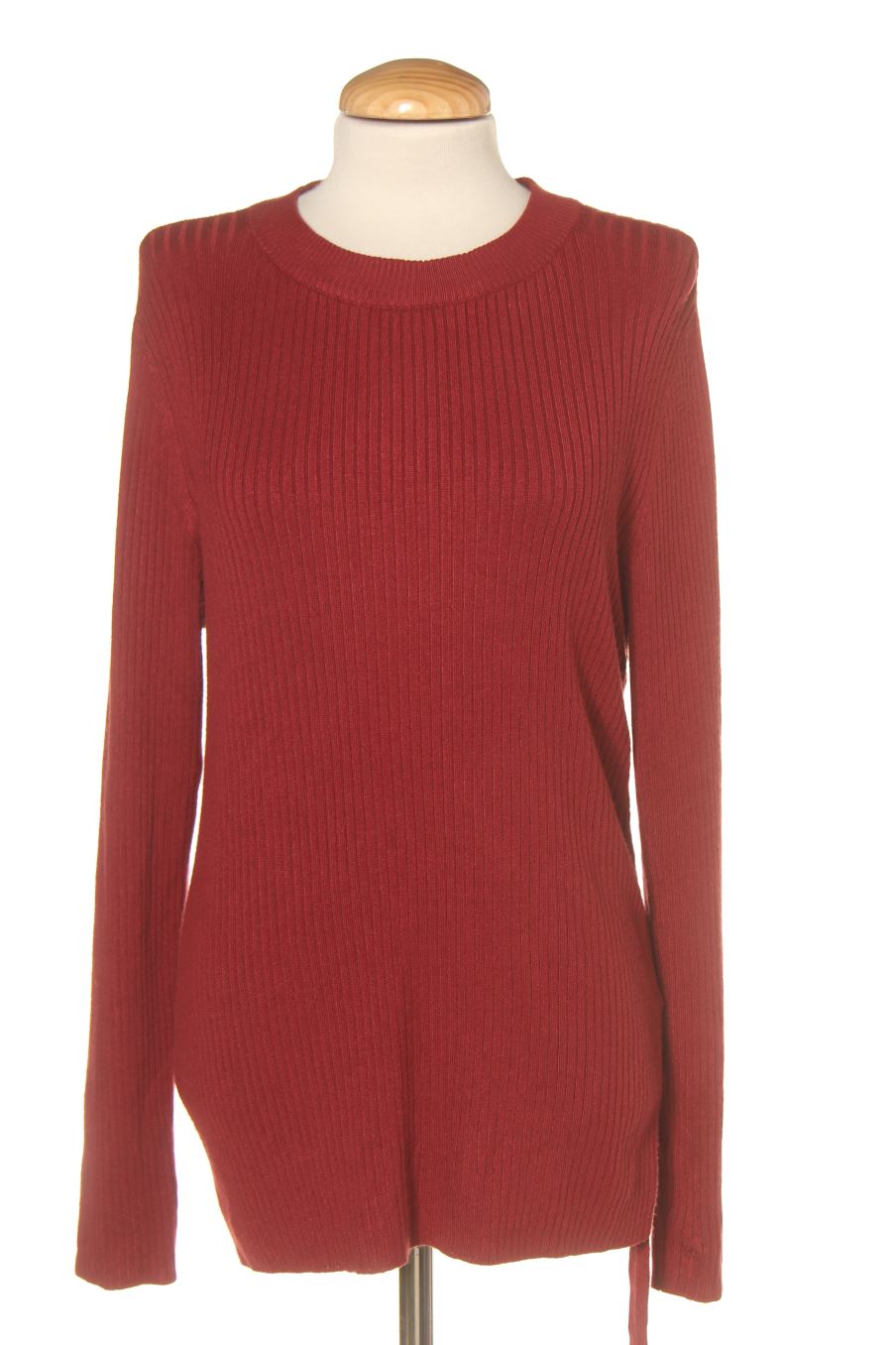 Pull C&A de la taille L, de couleur bordeaux