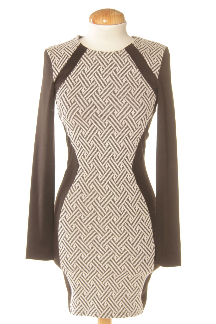 Robe casual H&M de la taille XS, de couleur noir