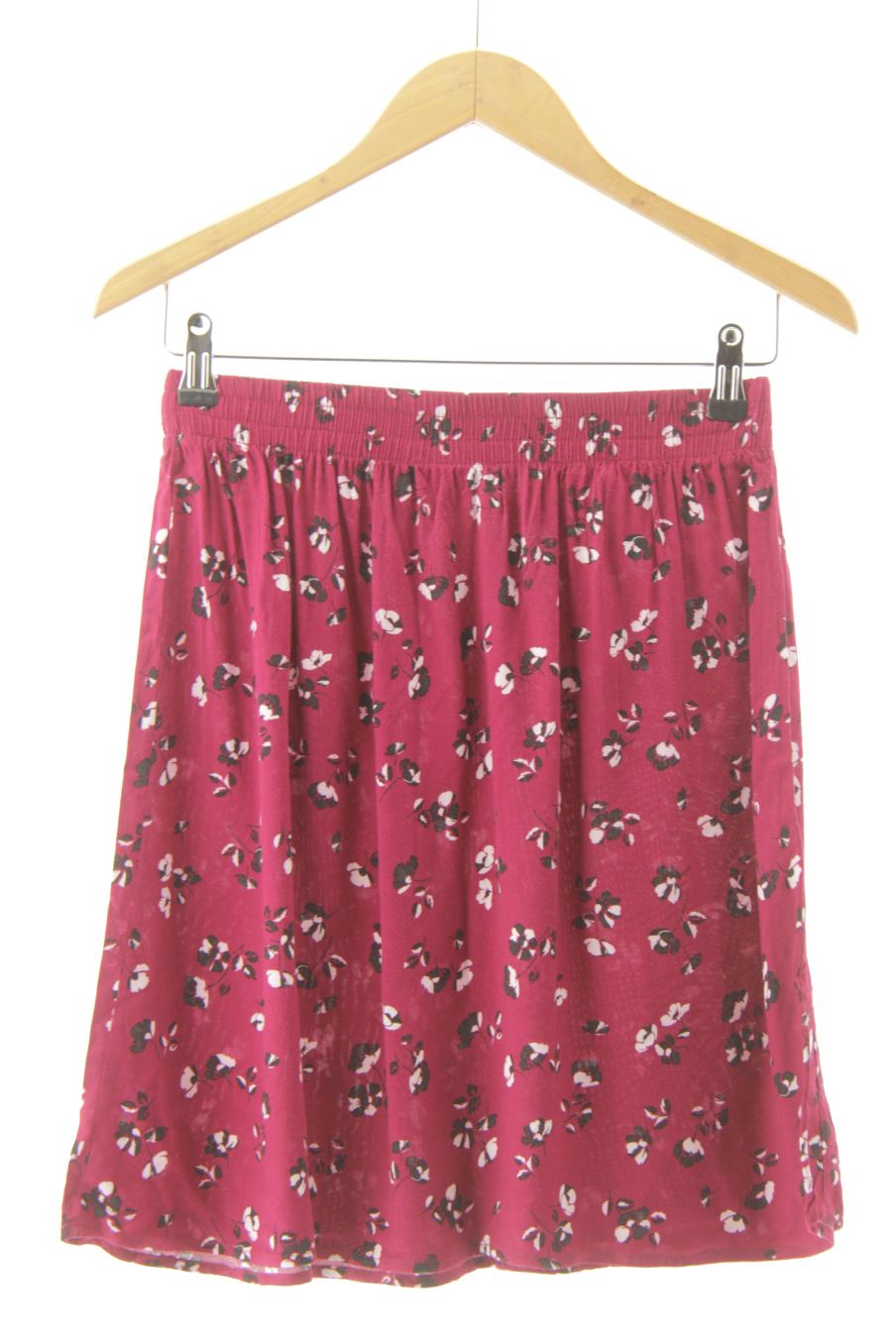 Jupe Yessica (C&A) de la taille XS, de couleur fleurs