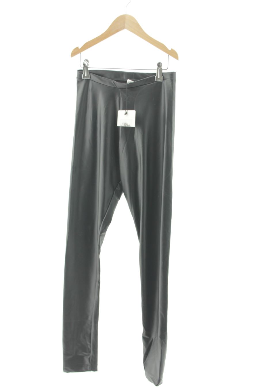 Legging Zara de la taille 13 ans avec une étiquette