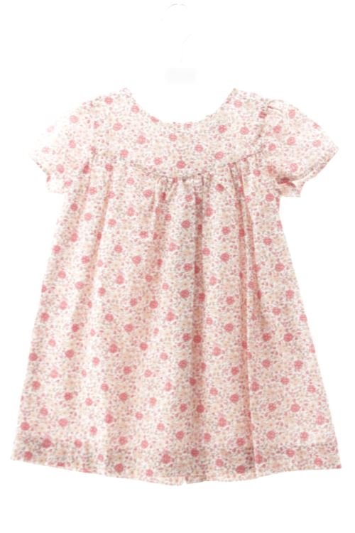Aufwändiges Kleid