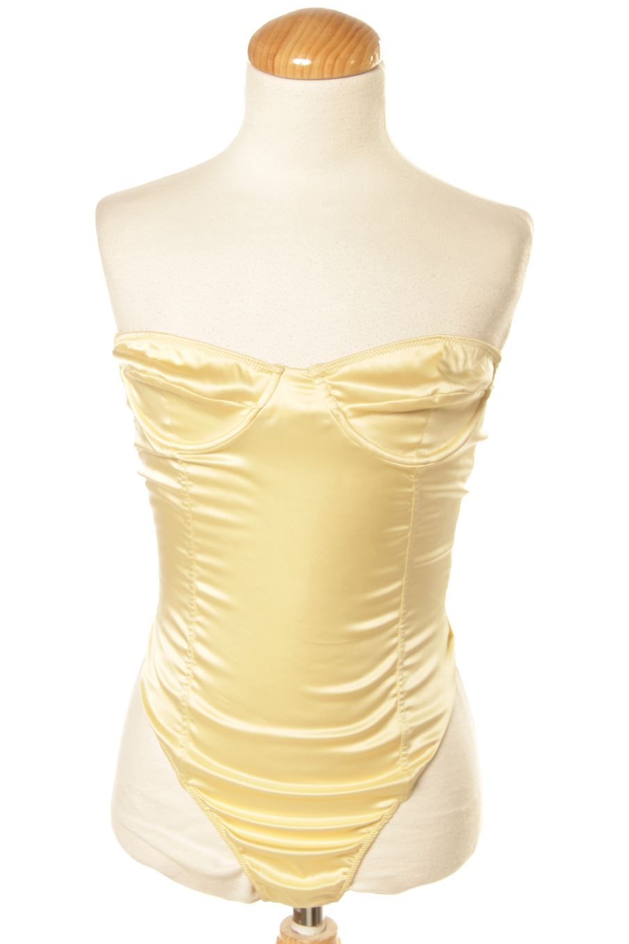 Body de Zara de la talla XS, de color beige
