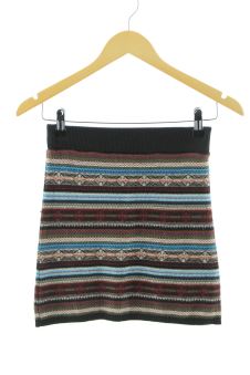 Aufwändiger Rock S Pull & Bear, Foto 1 von 2