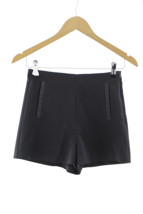 Pantalón corto
