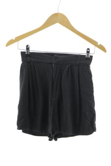 Shorts 36 Stradivarius, photo 1 sur 2