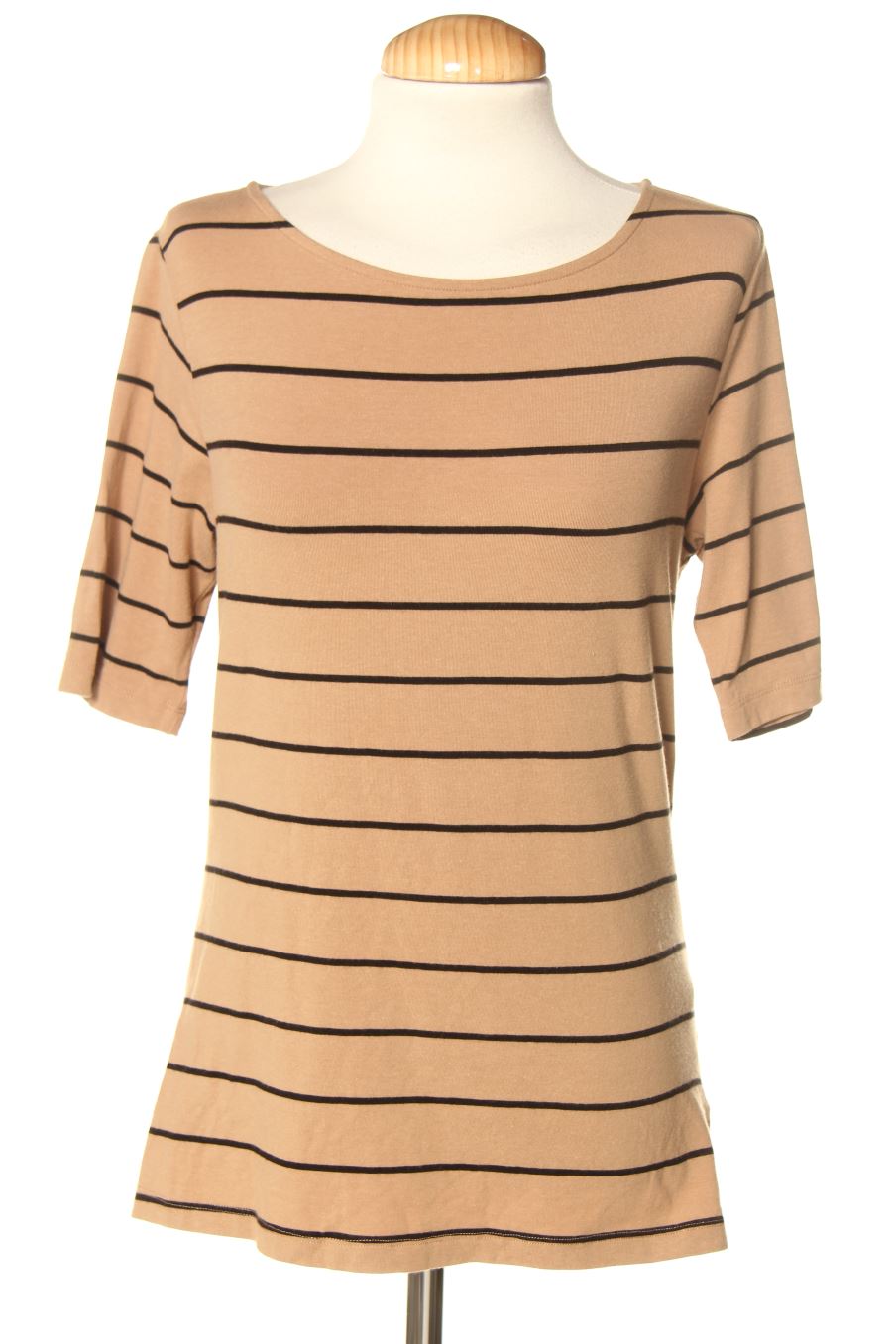 T-shirt C&A de la taille S, de couleur rayures