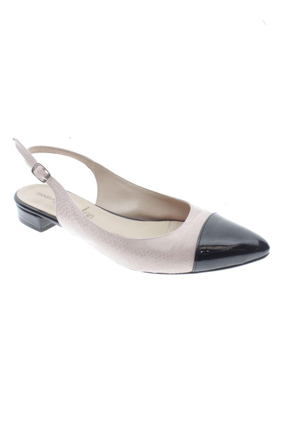 Sandalias planas de Daniela Vega de la talla 40, de color rosa de