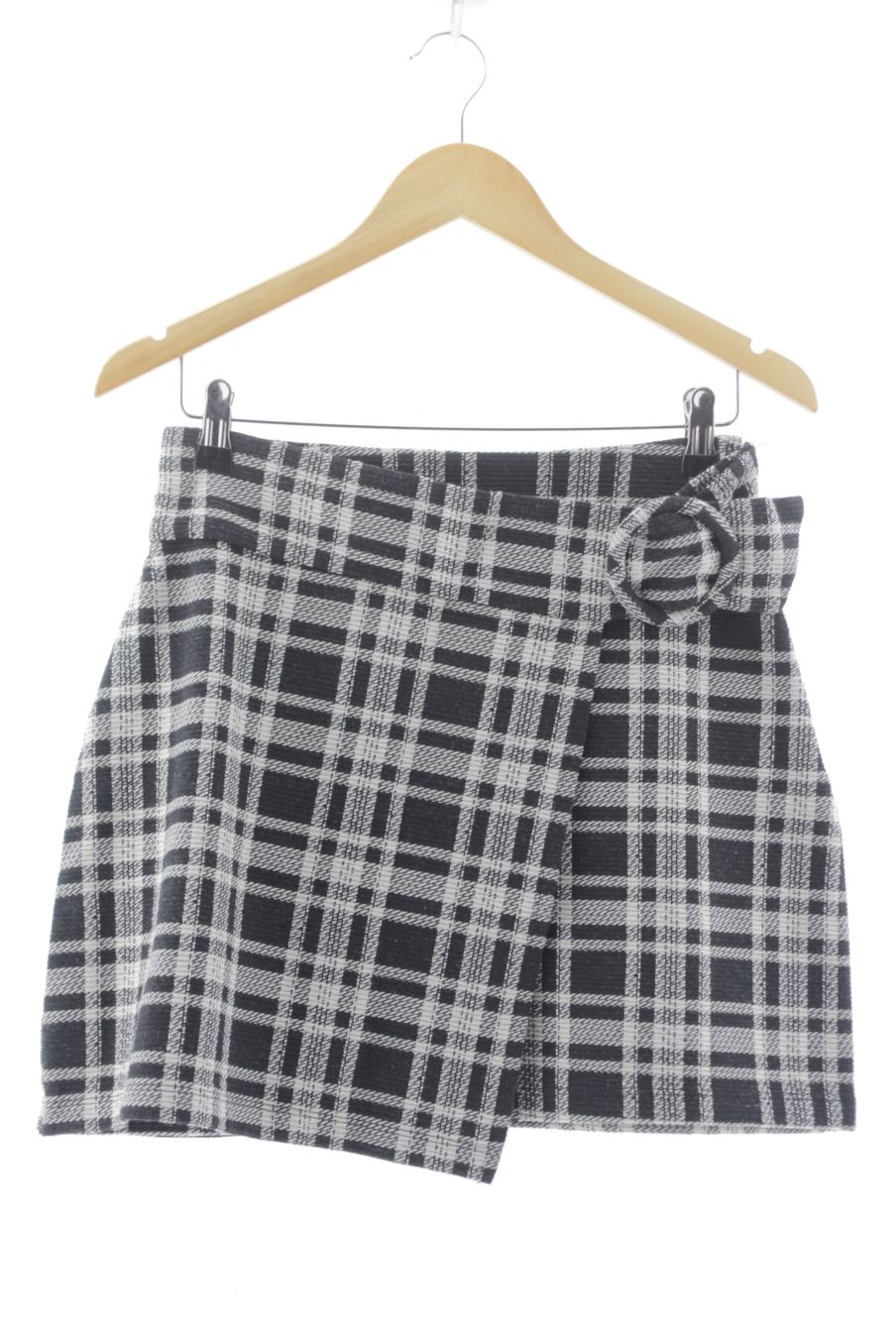 Falda de Trf ZARA de la talla M de color cuadros