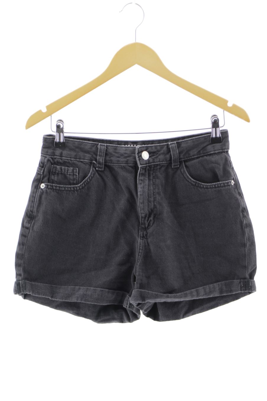Pantalones cortos de Clockhouse (C&A) de la talla 38, de color negro de ropa vaquera
