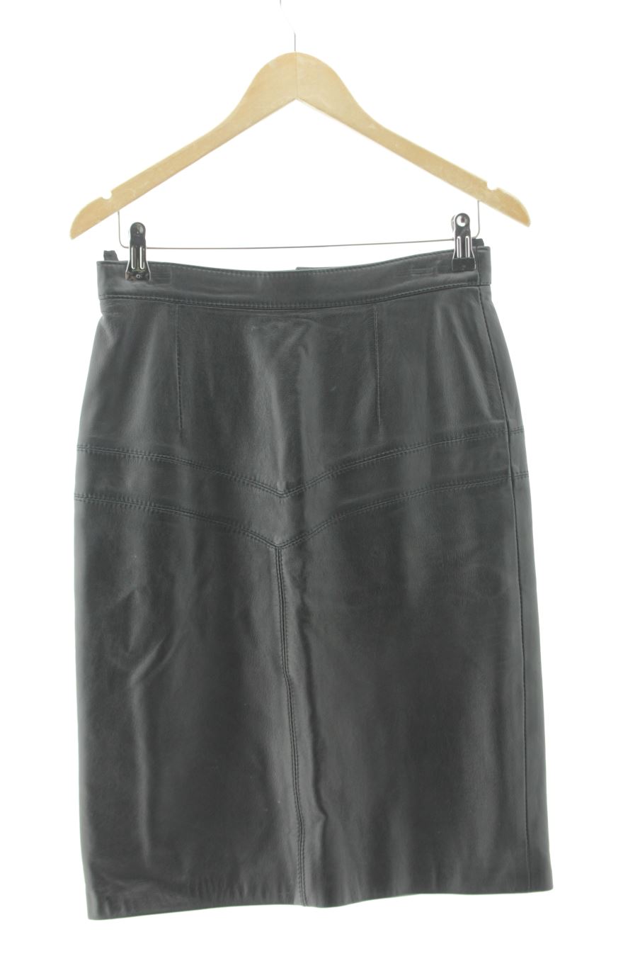 Gonne de C.Pupi de la talla 44, de color nero