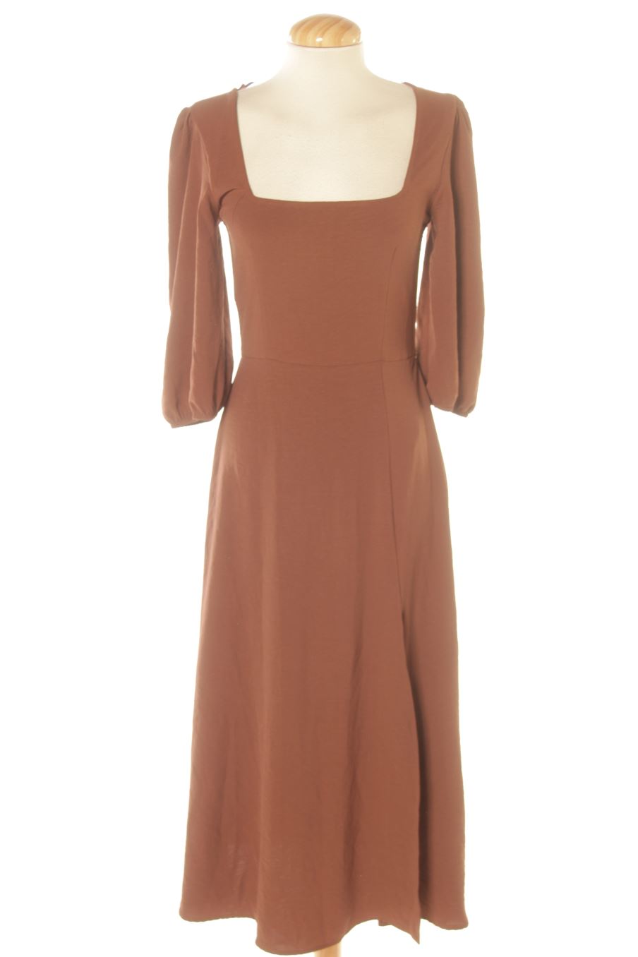 Vestido casual de Stradivarius de la talla S, de color marrón