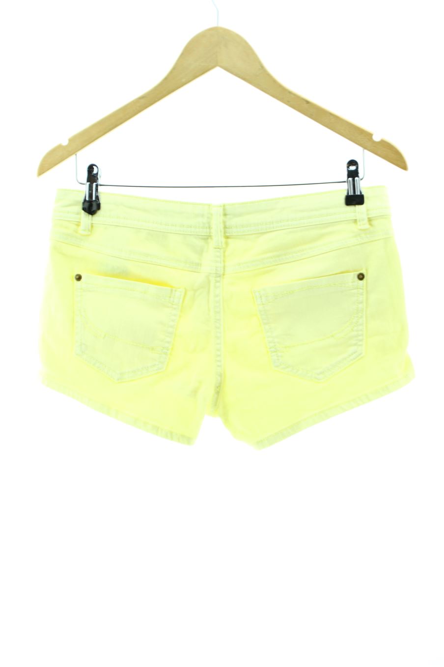Shorts Pimkie de la taille 38, de couleur jaune de denim