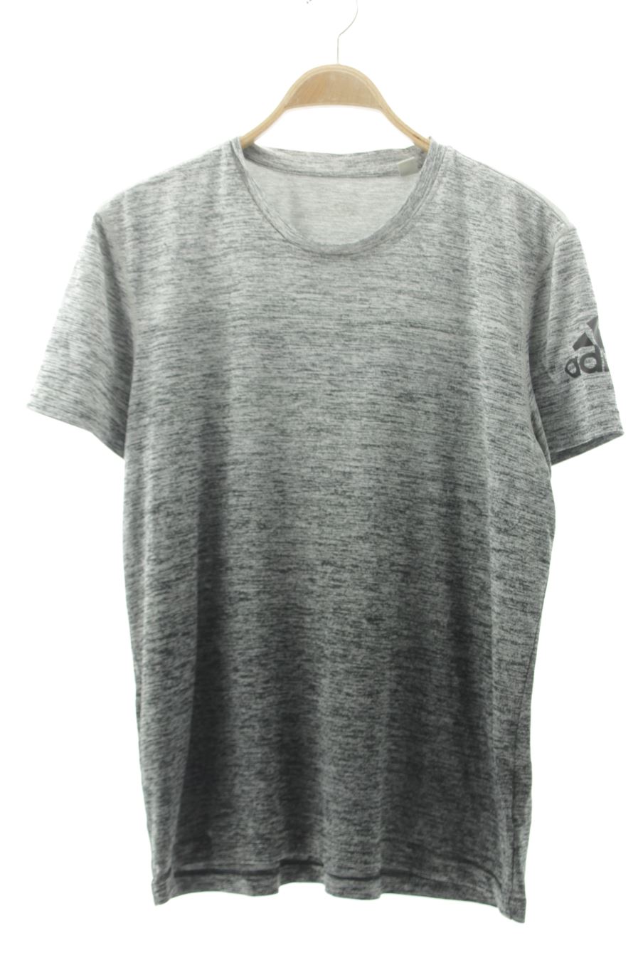 T-shirt sport Adidas de la taille XL