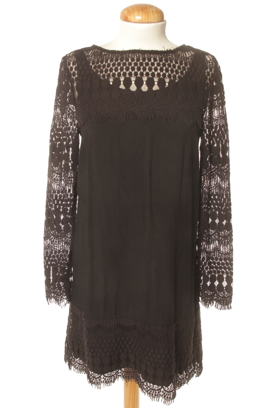 Vestido casual de MAMO de la talla S, de color negro