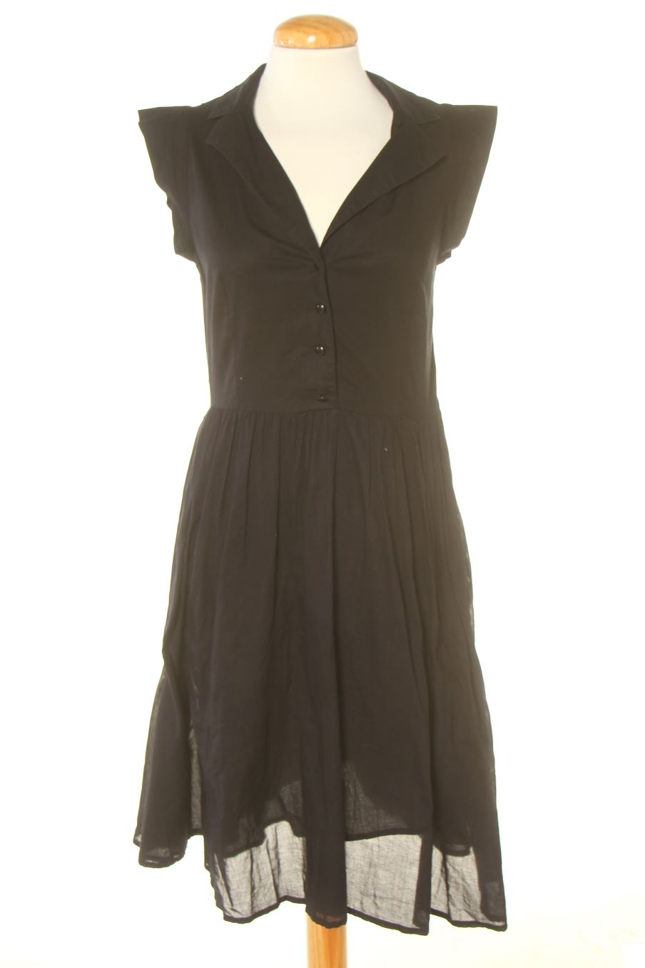 Robe casual Mango de la taille S, de couleur noir