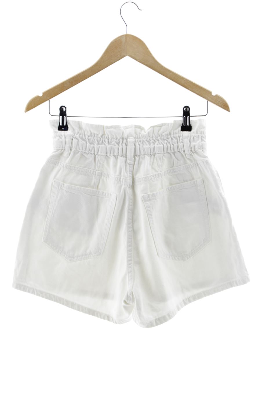 Shorts Pull & Bear de la taille 38, de couleur blanc