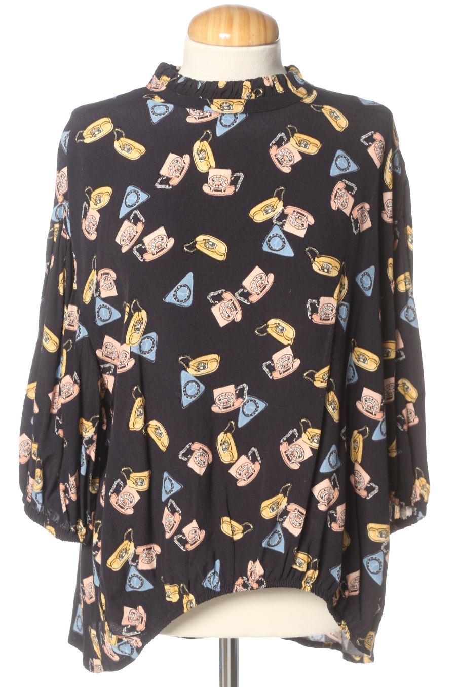 Blouse à manches longues Zara de la taille S, de couleur imprimés
