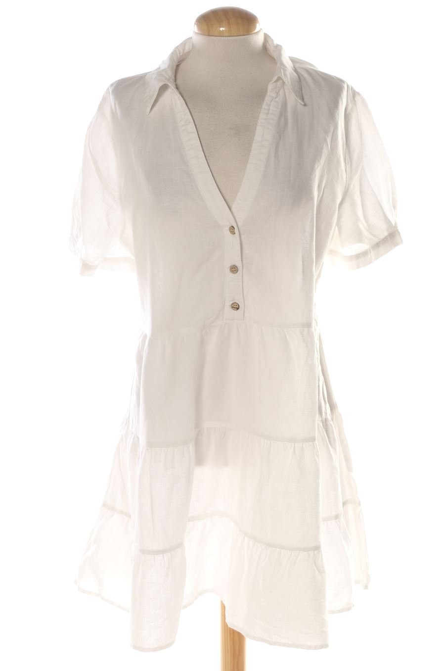 Robe casual Zara de la taille L, de couleur blanc