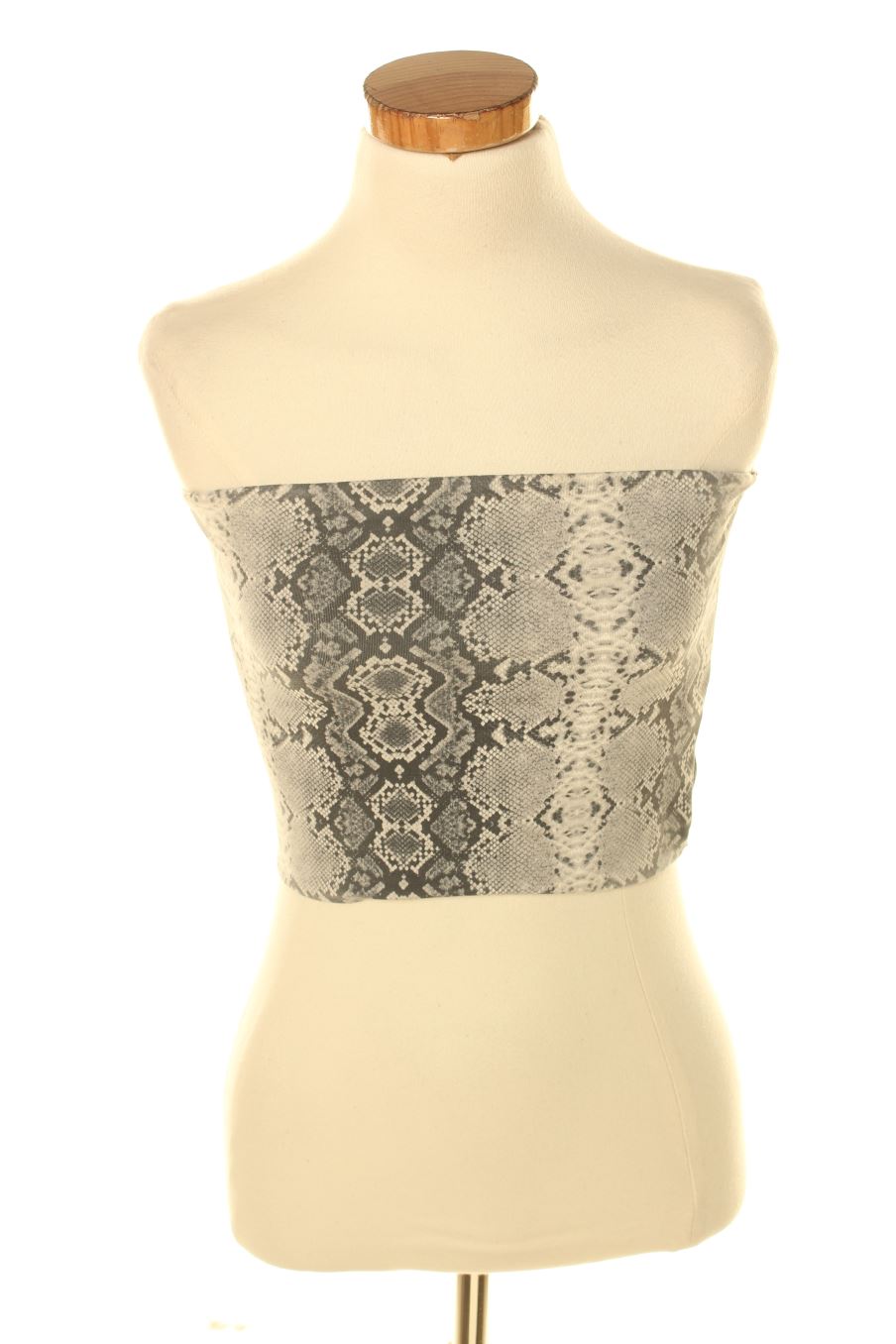 Top Bershka de la taille L, de couleur animal print