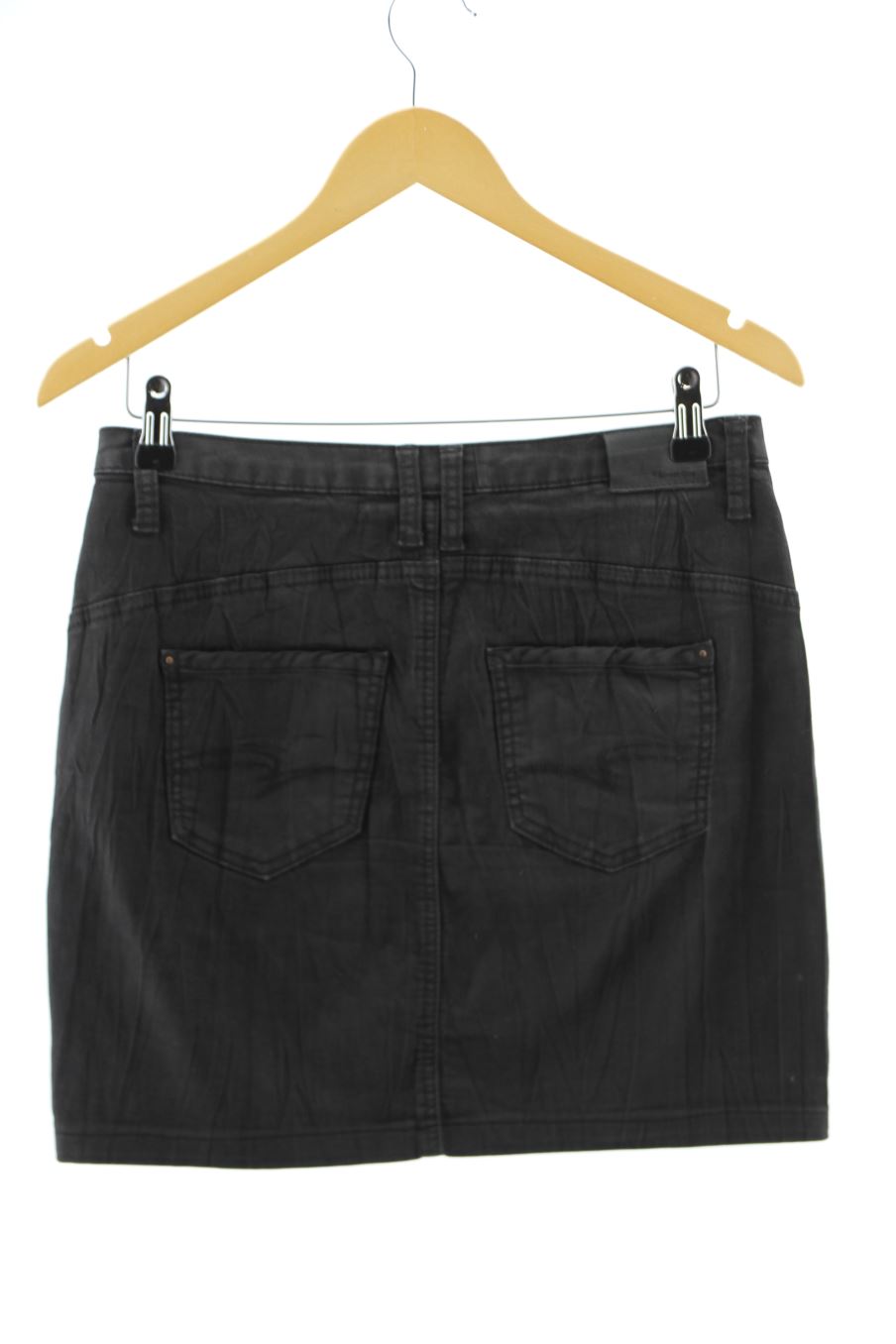 Jupe Street one de la taille 38, de couleur noir