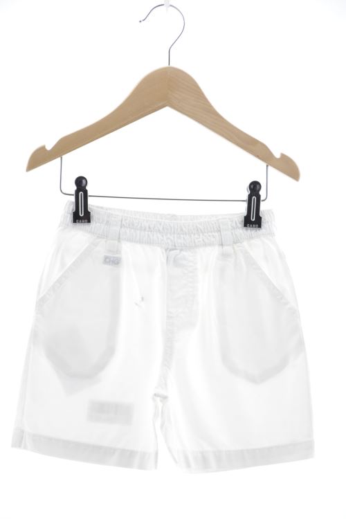 Pantalón corto