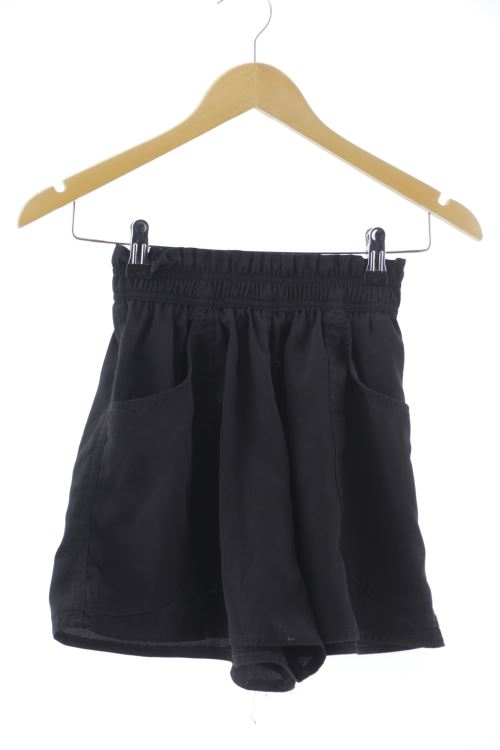 Pantalón corto