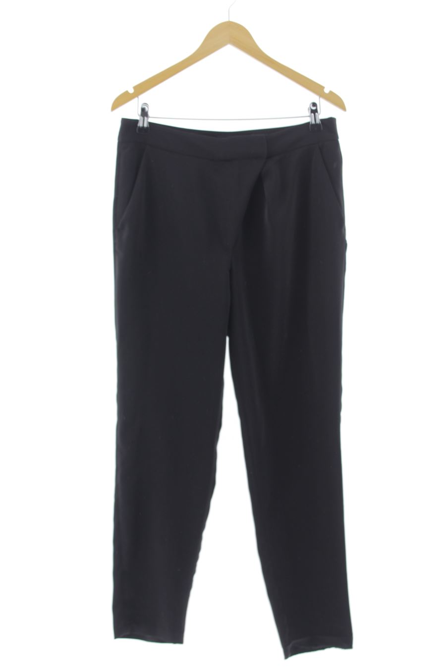 Pantalon SUITEBLANCO de la taille 38, de couleur noir