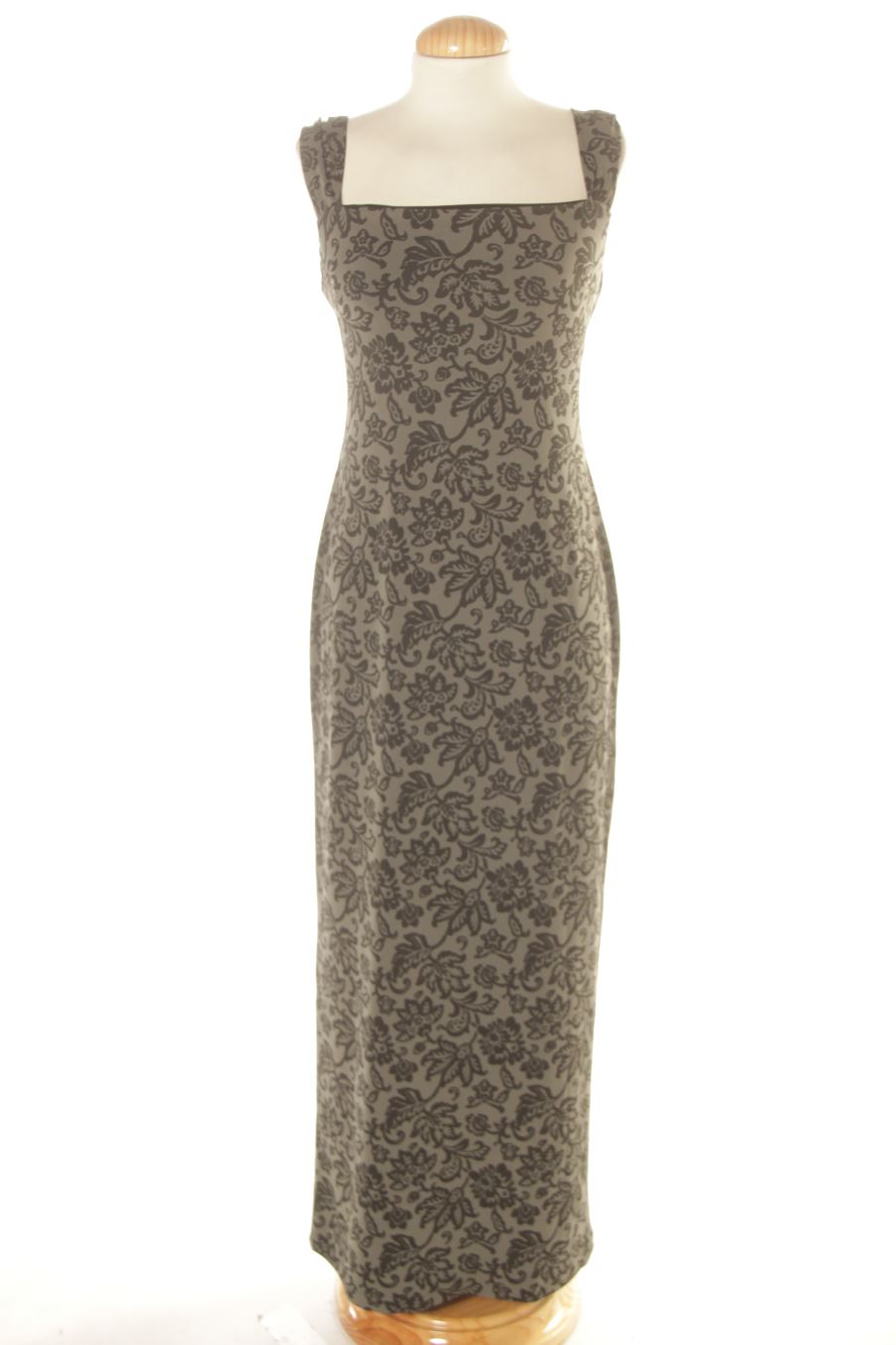 Robe Studio de la taille S, de couleur imprimés