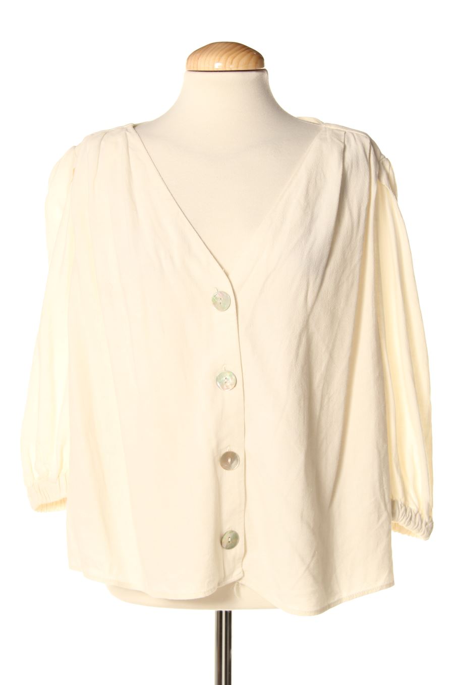 Camisa de Trafaluc de la talla S, de color blanco