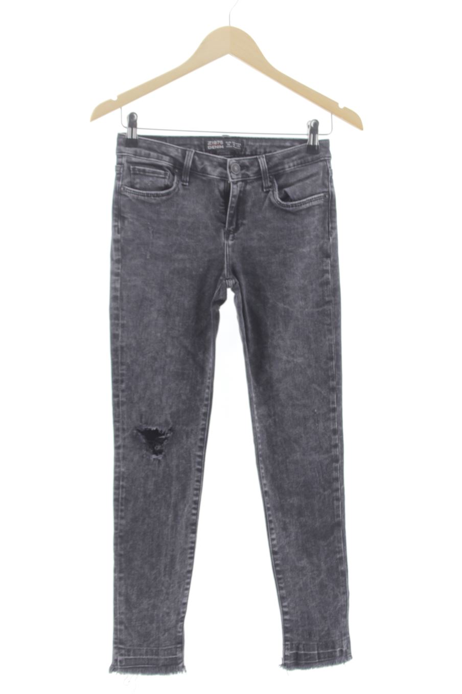 Jeans von Zara Größe 36, Farbe Schwarz, aus Jeanskleidung für
