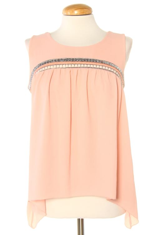 Aufwändiges Top