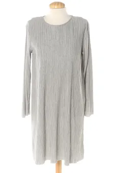 Einfaches Kleid L Stradivarius, Foto 1 von 2