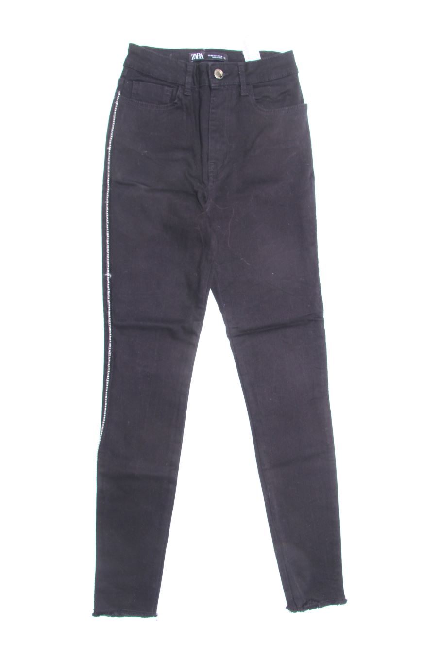 Jeans von Zara Größe 36, Farbe Schwarz, aus Jeanskleidung für