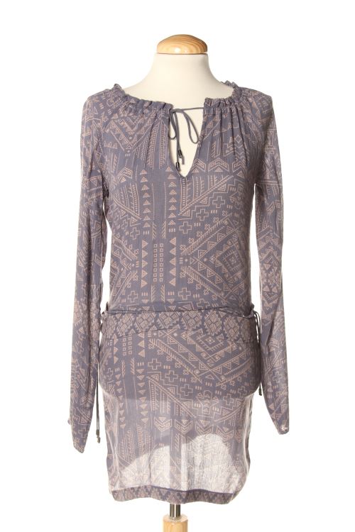 Einfaches Kleid