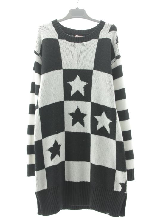 Aufwändiges Kleid
