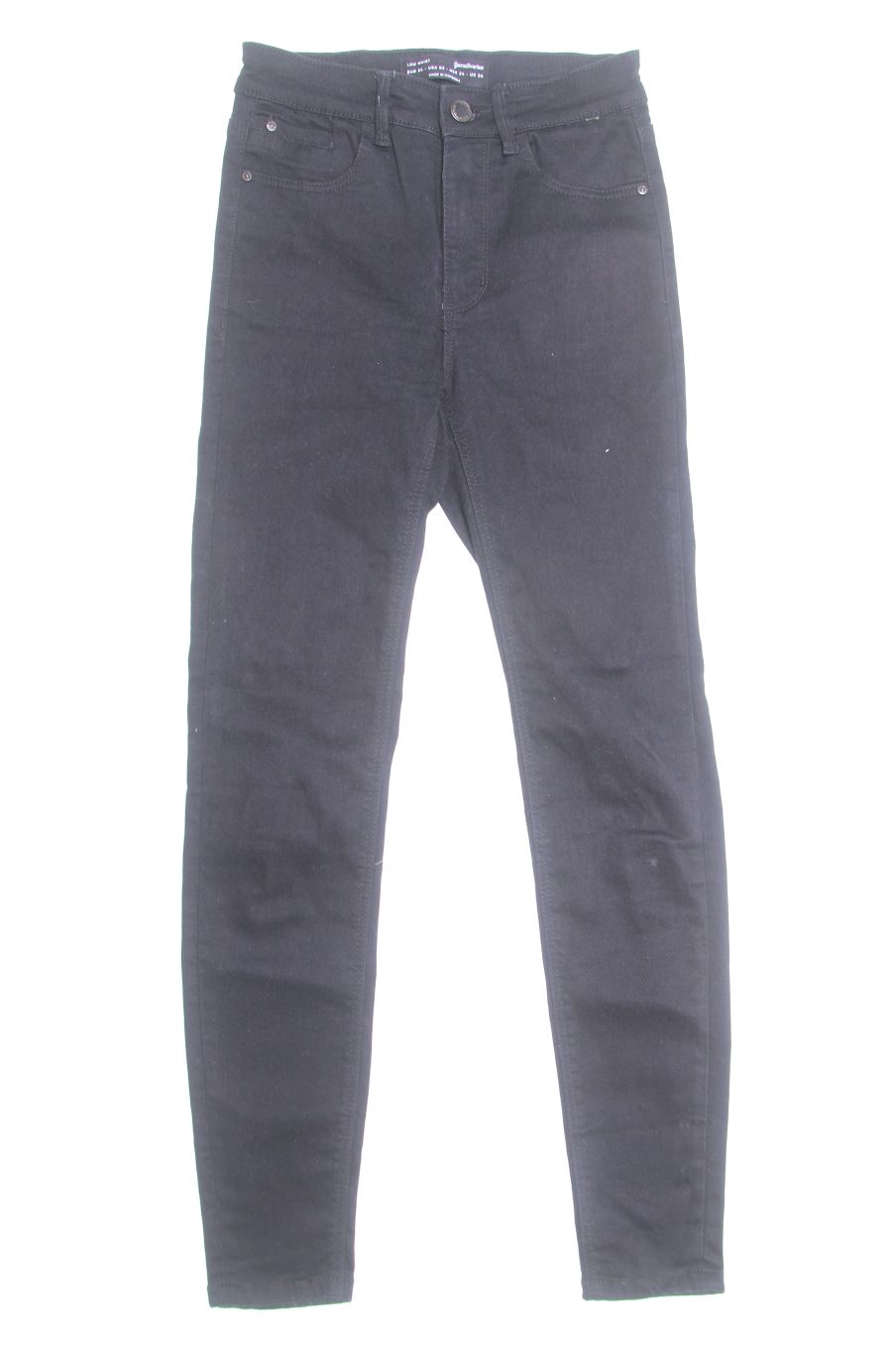 Jeans Stradivarius de la taille 34, de couleur noir de denim