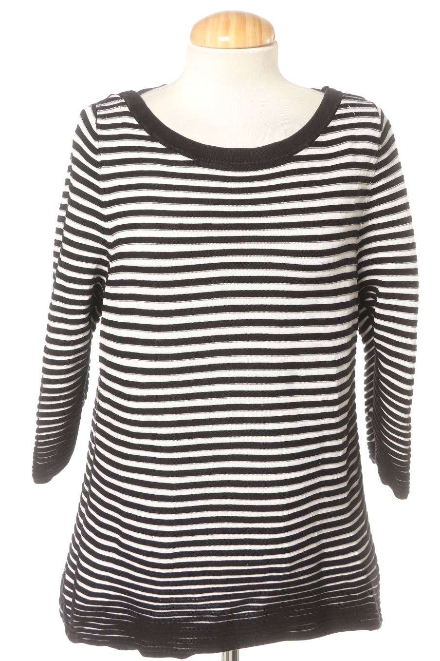 Pull COS de la taille M, de couleur rayures