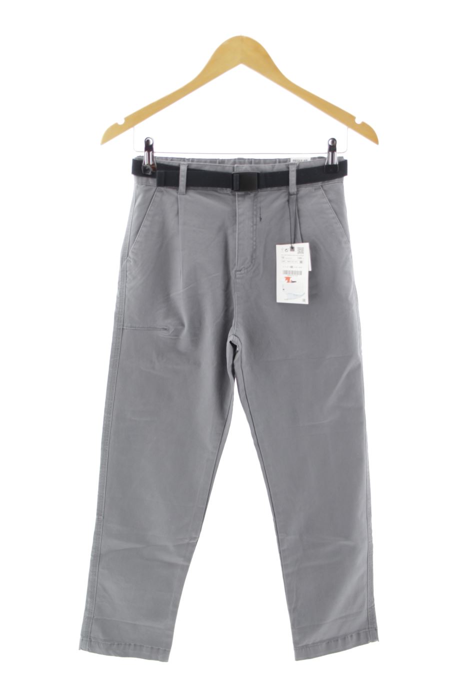 Pantalon Zara de la taille 10 ans avec une étiquette