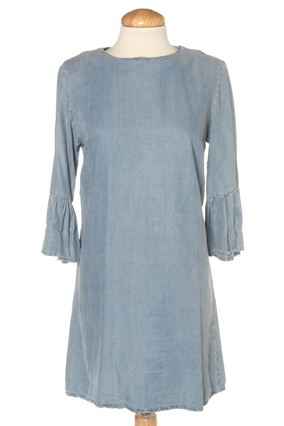 Vestido casual de Zara de la talla XS, de color azul de ropa vaquera