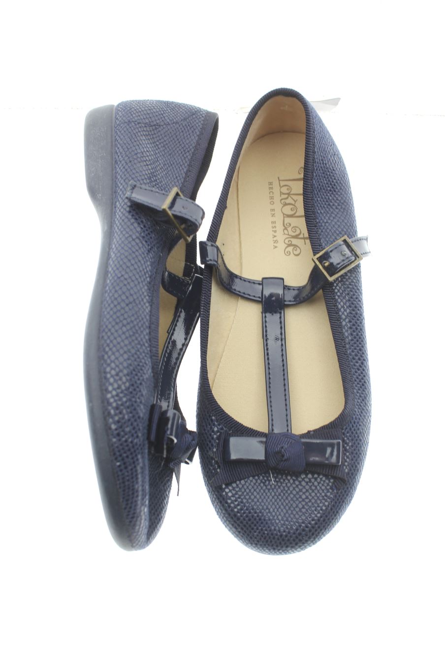 Zapatos de Tokolate de la talla 32 con etiqueta