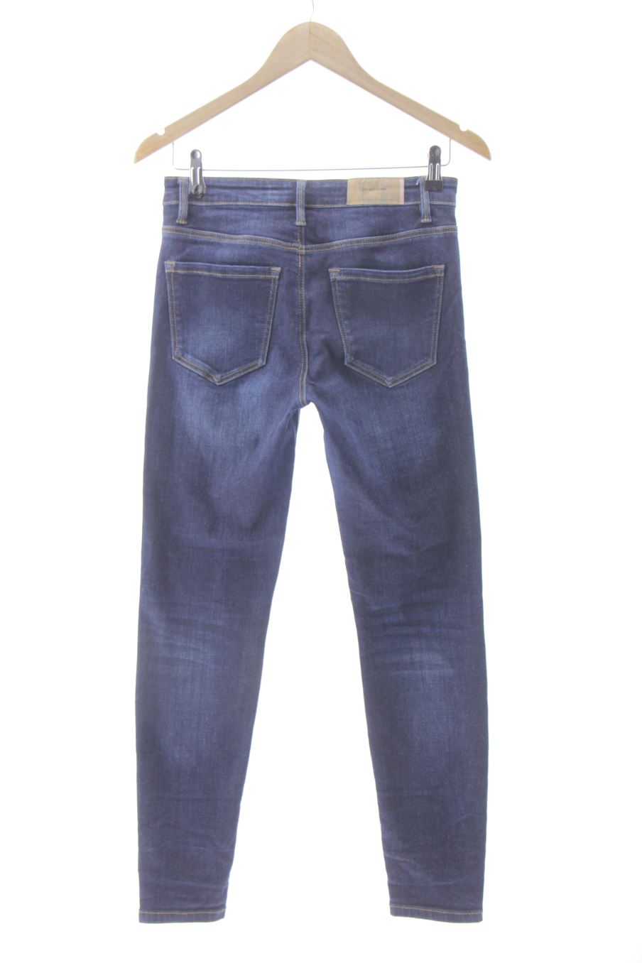 Vaquero de Stradivarius de la talla 38, de color azul de ropa vaquera