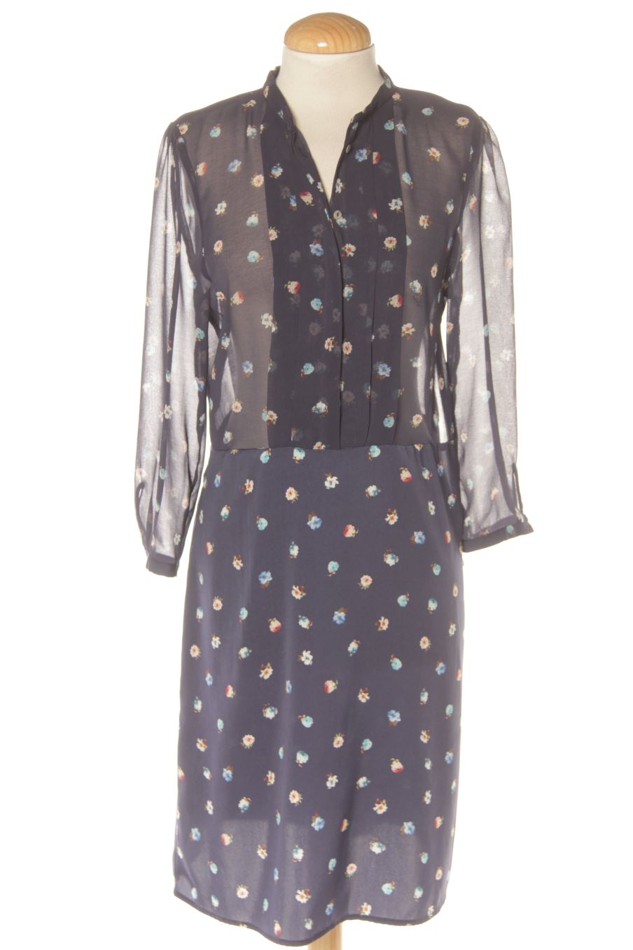 Vestido casual de Zara de la talla M, de color estampado