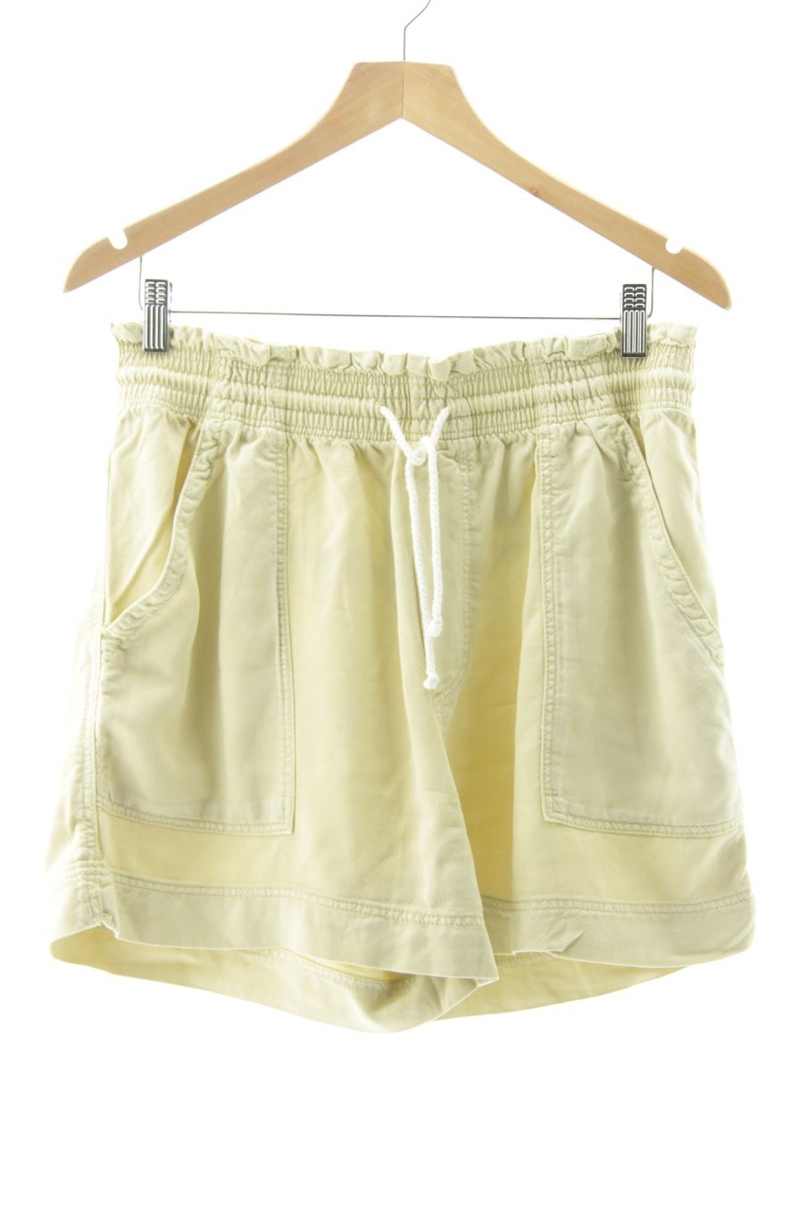 Pantalón corto de H&M de la talla M, de color amarillo