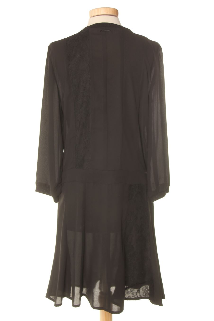 Robe casual One step de la taille 38, de couleur noir