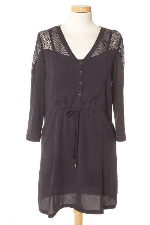 Einfaches Kleid