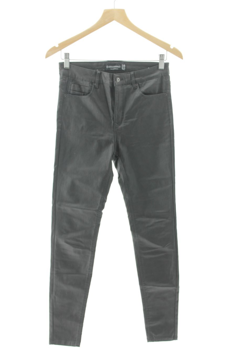 Pantalon Stradivarius de la taille 38, de couleur noir de synthétique